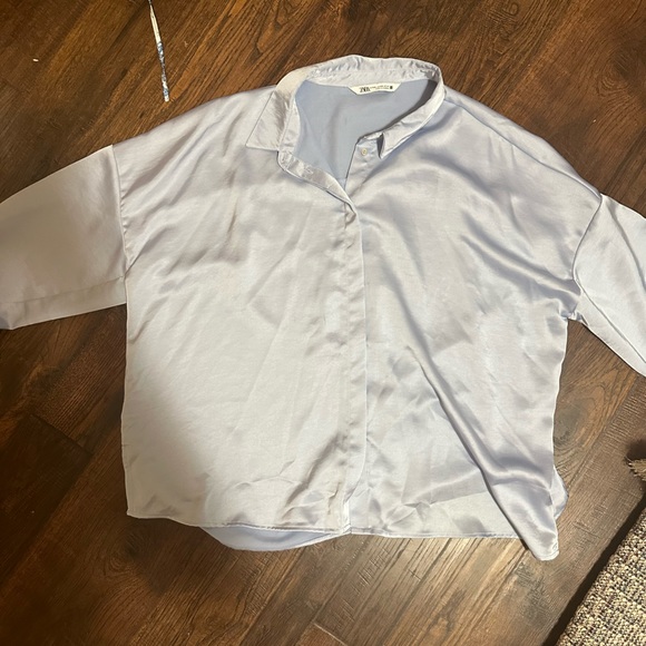 Zara Tops - Zara button up NWOT
